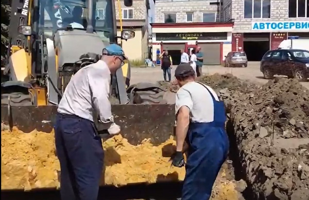    В Узловой приступили к реконструкции Советской площади