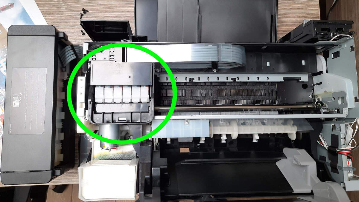 Почему принтер не печатает черный цвет. Epson l800 чистка