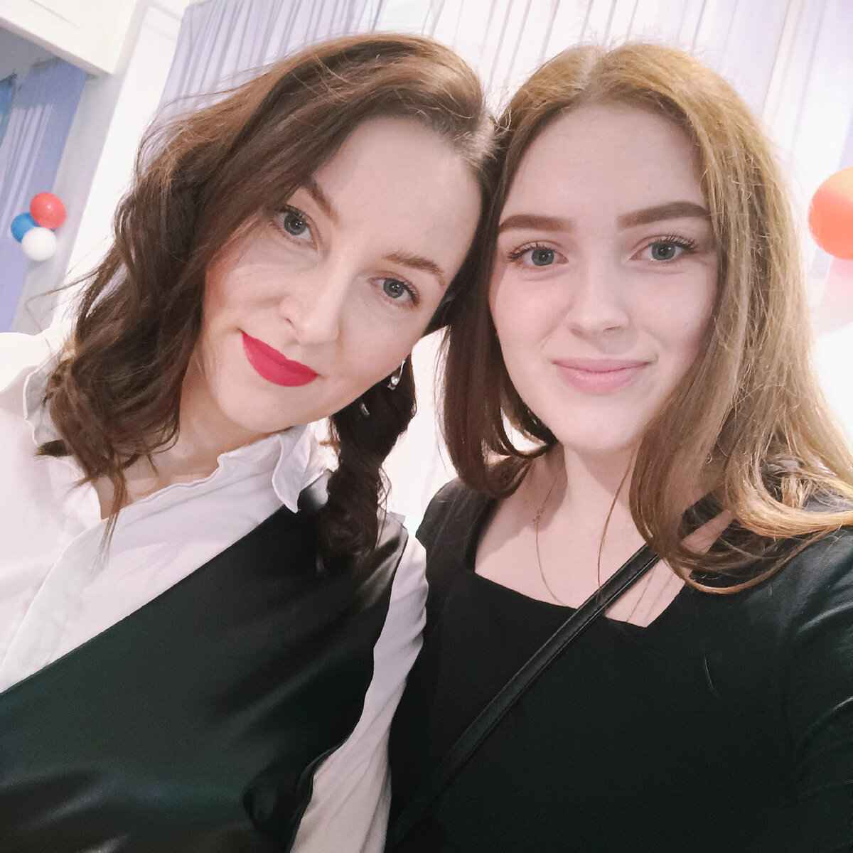 Алинка-картинка и я