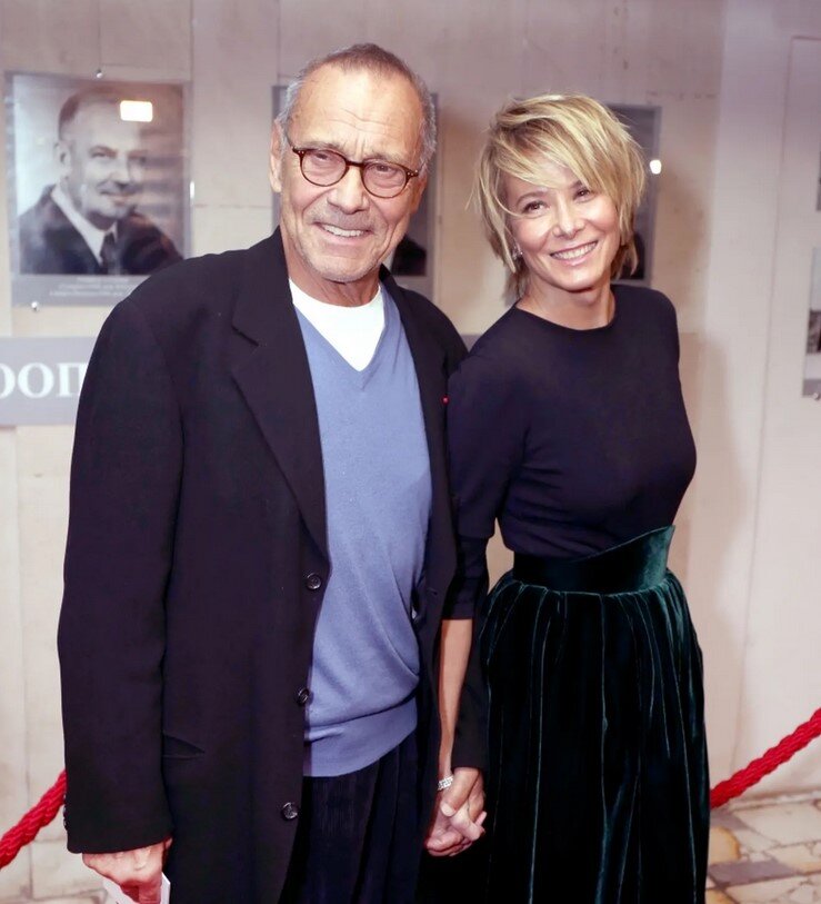 Разница в 36 лет. Пример хорошей компенсации изначального неравенства по возрасту и статусу