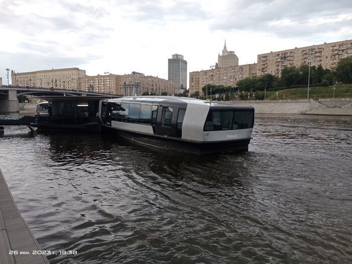 Речной электротранспорт в москве. Речной трамвайчик в Москве 2023. Новый Речной трамвай Москва. Реки Москвы. Новые речные трамвайчики в Москве.