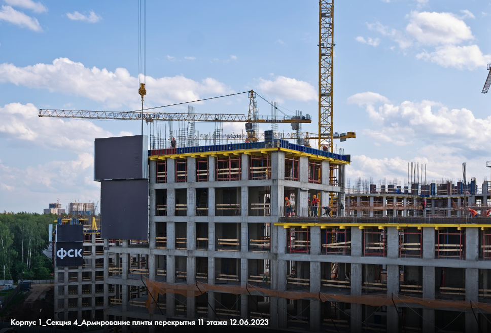 жк движение говорово фск. жк комплекс. стройка в лесу. жилой комплекс. апарт комплекс движение говорово.
