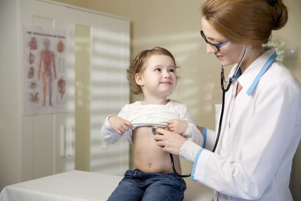 Первая часть моей жизни неотрывно связана с детской поликлиникой.