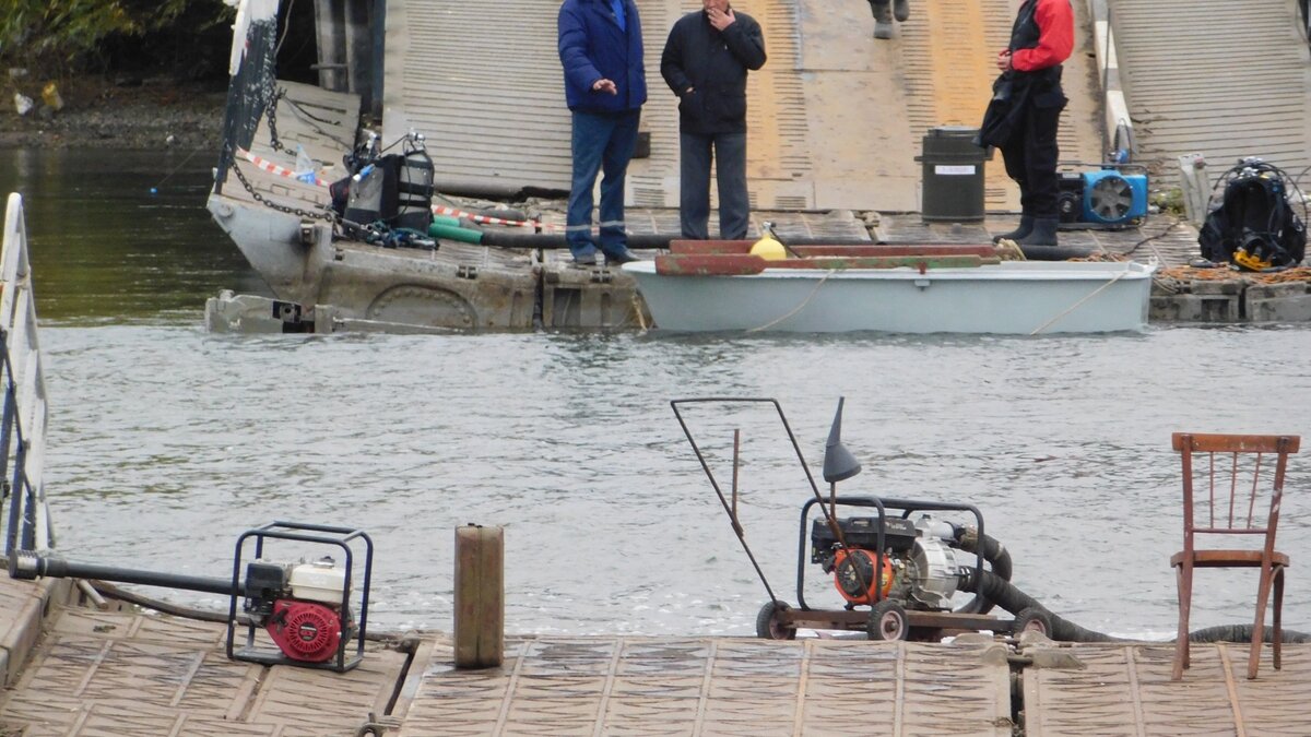     В Ростове разработают проектную документацию для строительства моста на Зеленый остров, об этом сообщил глава администрации Алексей Логвиненко в своем Telegram-канале.