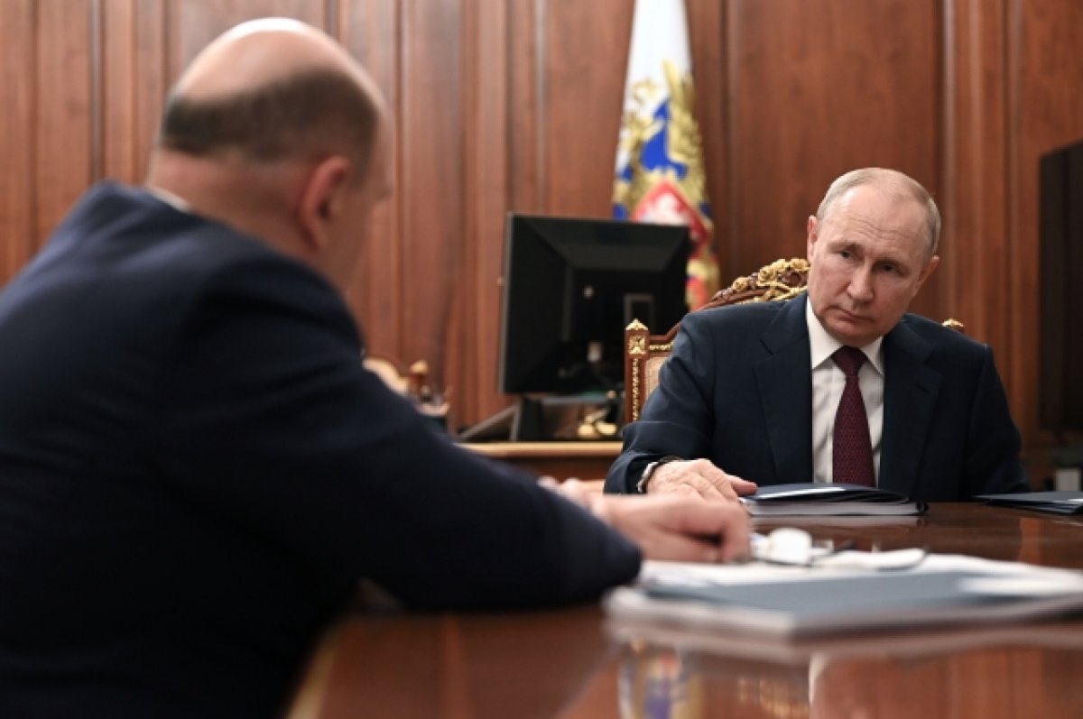   Политолог Мизулин назвал причину ночной встречи Путина и Мишустина