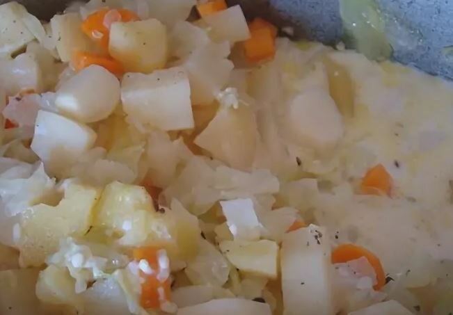 Рецепт: Тушеные овощи - в молочном соусе