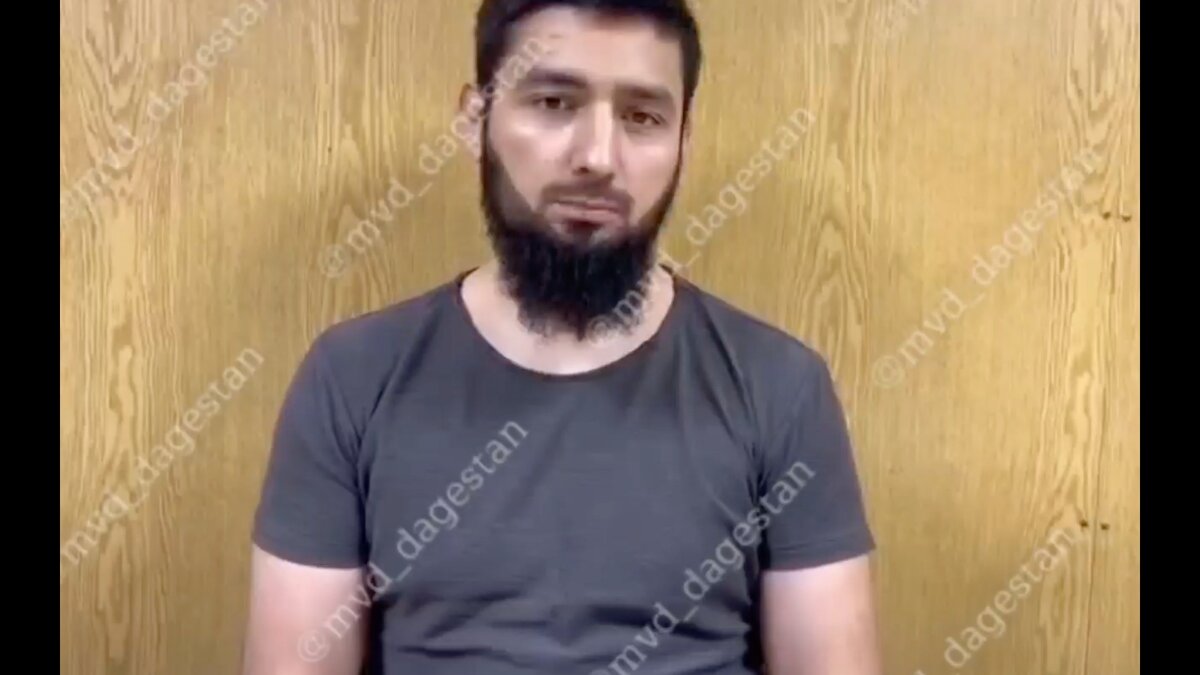     За постановочное видео с аварией парню пришлось отвечать в полиции, сообщили в ГУ МВД России по Дагестану.