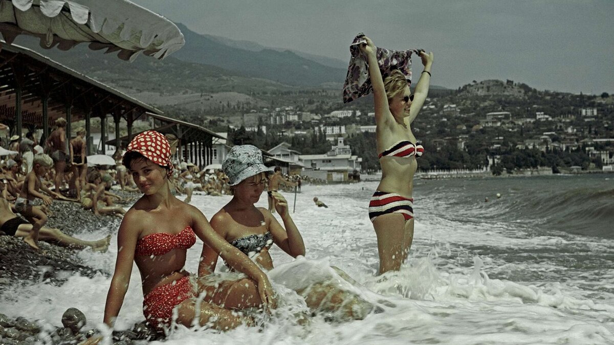 Голые купаются на пляже (64 фото) - порно и фото голых на riosalon.ru