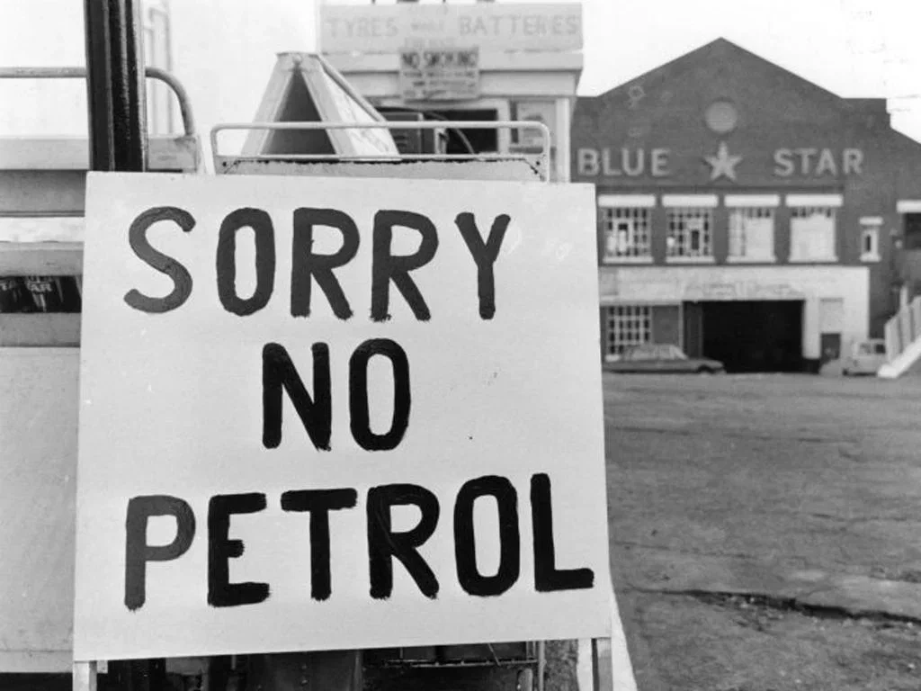 Нефтяной кризис 1973 - один из примеров такого внешнего шока