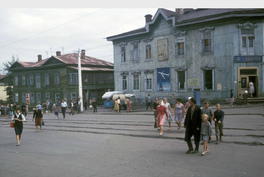 В городе 70 000. Хабаровск в 80-е годы. Хабаровск в 60-е годы. Хабаровск в 70-е годы. Хабаровск 80е.