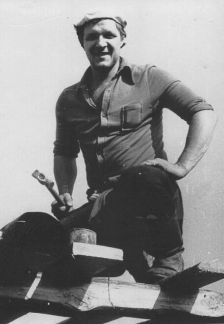 На стройке. Трудовой семестр 
