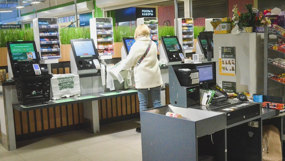     В Ростовской области растут цены на продукты, в Ростове замерзают люди, а в Каменске-Шахтинском вода с бактериями приносит все больше проблем местным жителям.