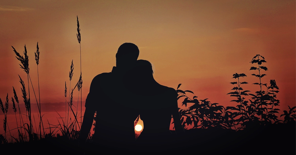 Ага, пишу про рассвет, а картинка заката 😅