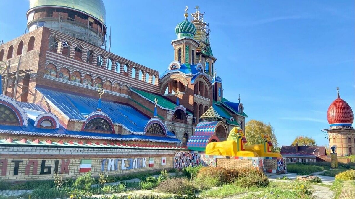     В Кировском районе Казани ограничат движение по железнодорожному переезду. Об этом сообщает пресс-служба Горьковской железной дороги.
