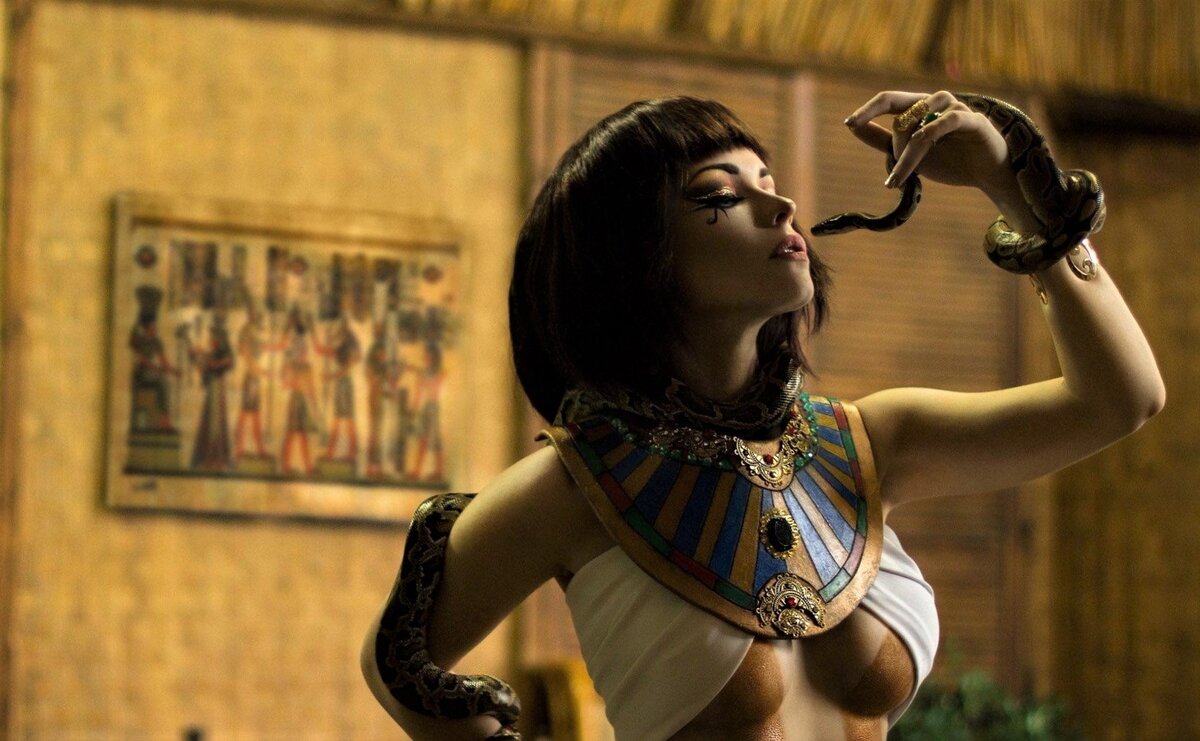 Правда ли царица Клеопатра предлагала каждому мужчине обменять свою жизнь з...