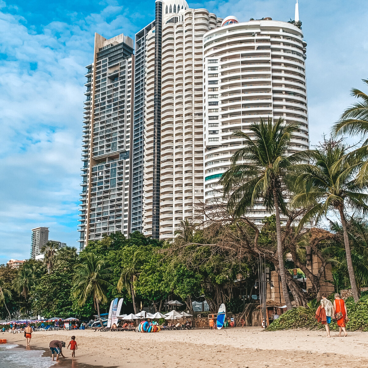 Кондо на пляже Вонтамат