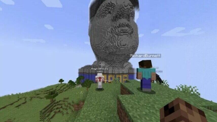     На виртуальный митинг в игровом пространстве пришли 12 тысяч человек