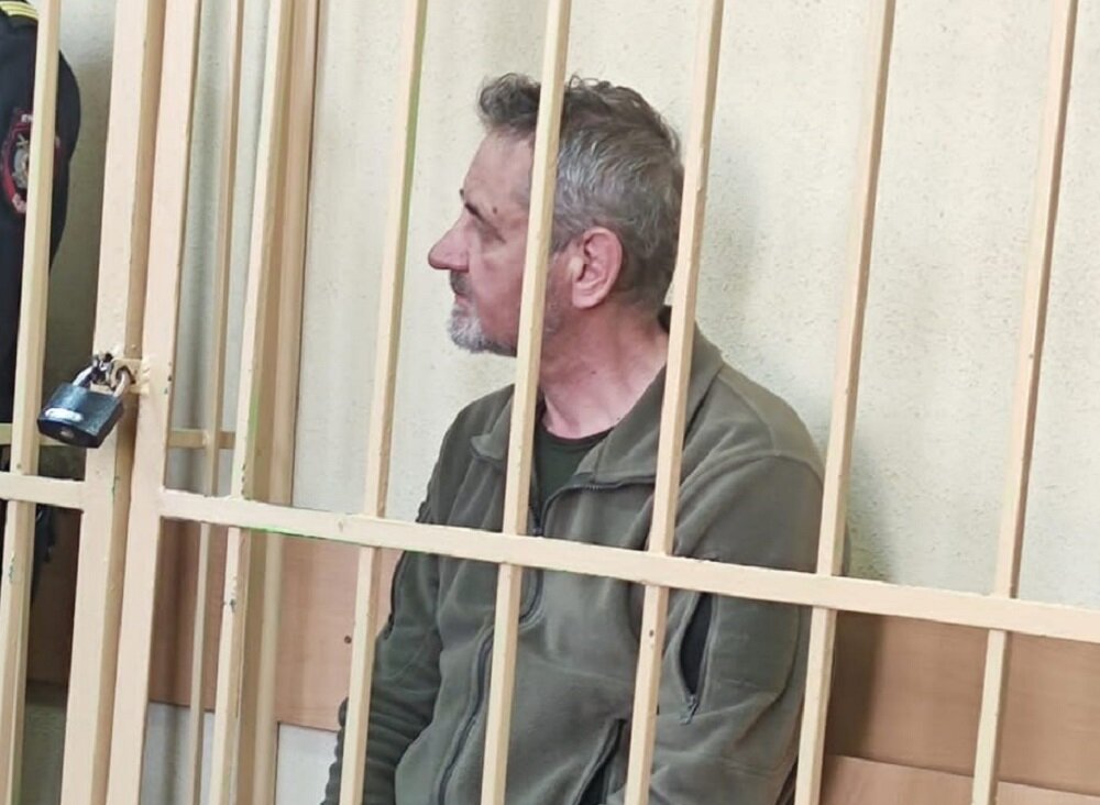    Украинскому пилоту Морозову, залетевшему в Брянскую область с недобрыми намерениями, продлили арест avchernov