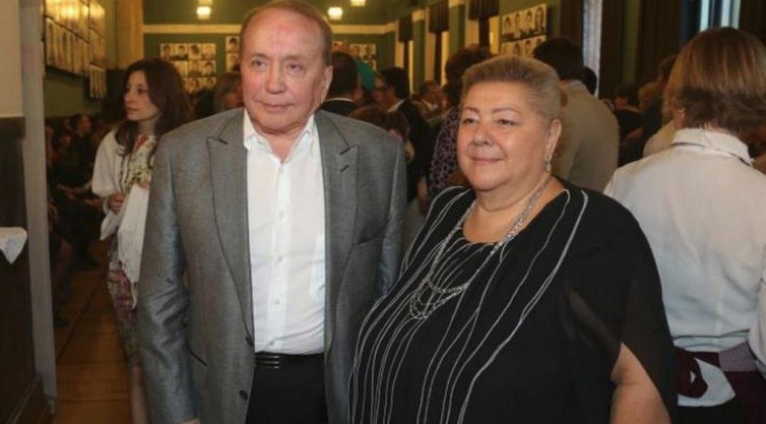 Жена маслякова старшего фото сейчас