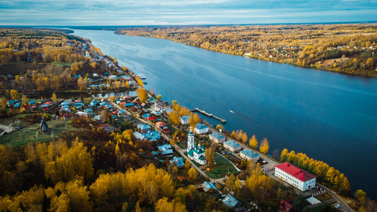 Плёс. Такой отвратительный и такой любимый | Босиком по мостовой | Дзен