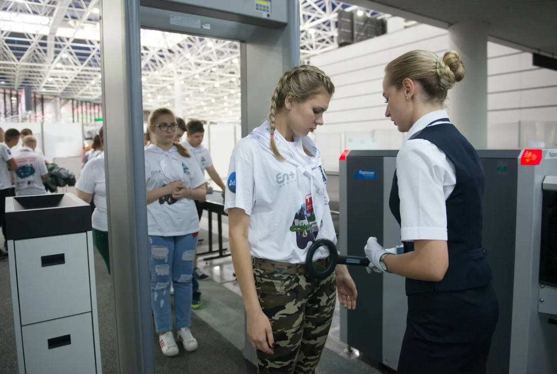 служба безопасности аэропорта шереметьево