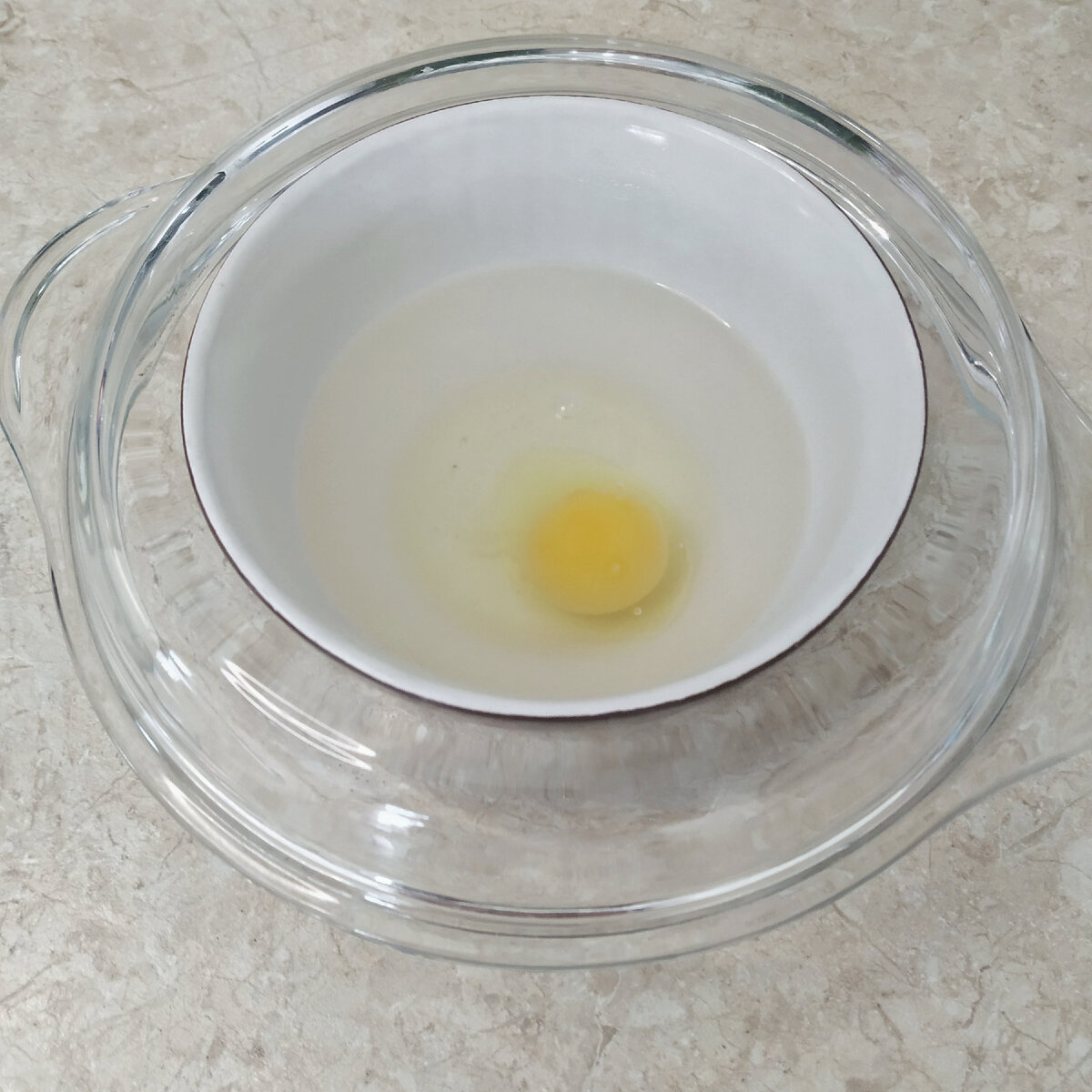 Как приготовить яйцо в микроволновке без скорлупы