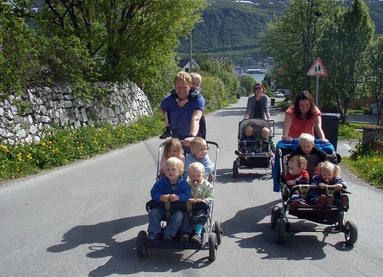При своих высоченных зарплатах норвежцы живут относительно скромно