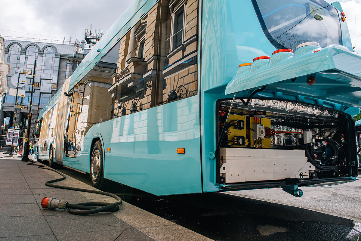 Орион» выходит в свет: новый российский электробус показали журналистам |  transportSpb.com | Дзен