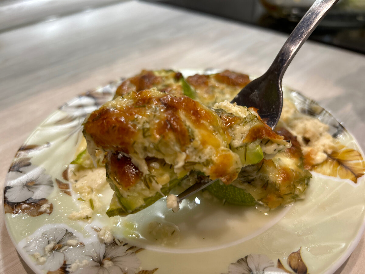 Тот случай, когда кабачки вкуснее мяса, мы всей семьёй подсели на такой рецепт: делюсь идеей Тот случай, когда кабачки вкуснее мяса, мы всей семьёй подсели на такой рецепт: делюсь идеей
