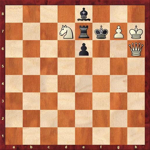 Ход черных.