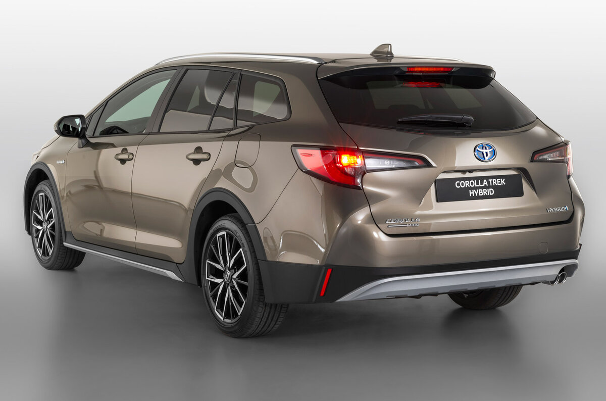 Toyota Corolla Hybrid 2020 универсал