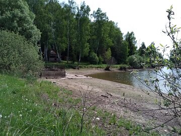Озеро мелеет