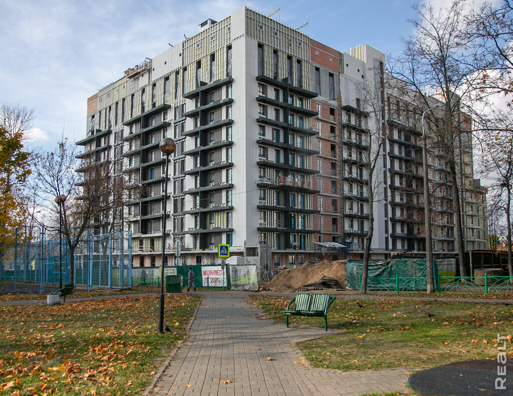 В почти готовом доме возле проспекта Победителей предлагают последнюю  квартиру. Узнали почем | Realt.by | Дзен