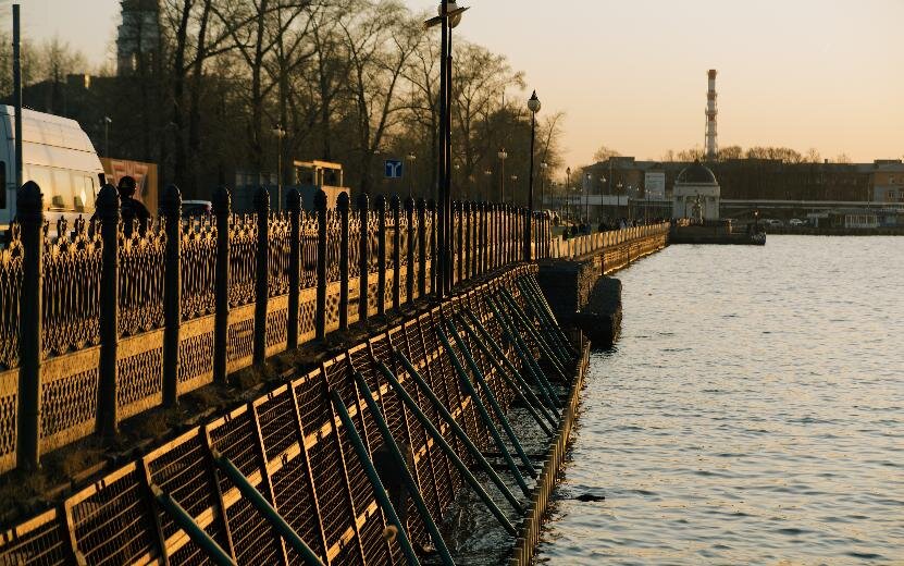    Новости на утро 30 мая: несбывшиеся грозы и потоп в школе на Берша