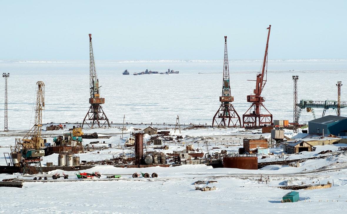  В России появится новый международный порт — им станет порт Тикси в Якутии.
