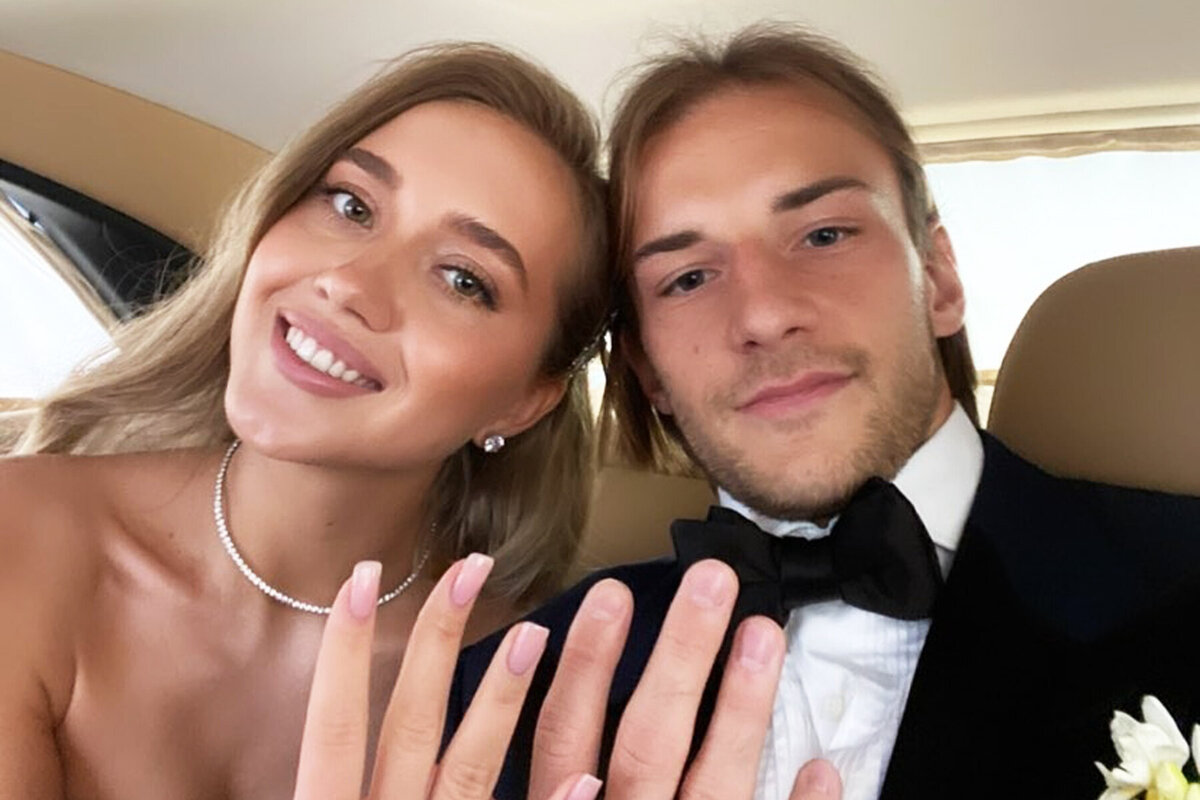     Невеста в сексуальном платье: фигуристка Елена Родионова вышла замуж за футболиста Константина Кучаева