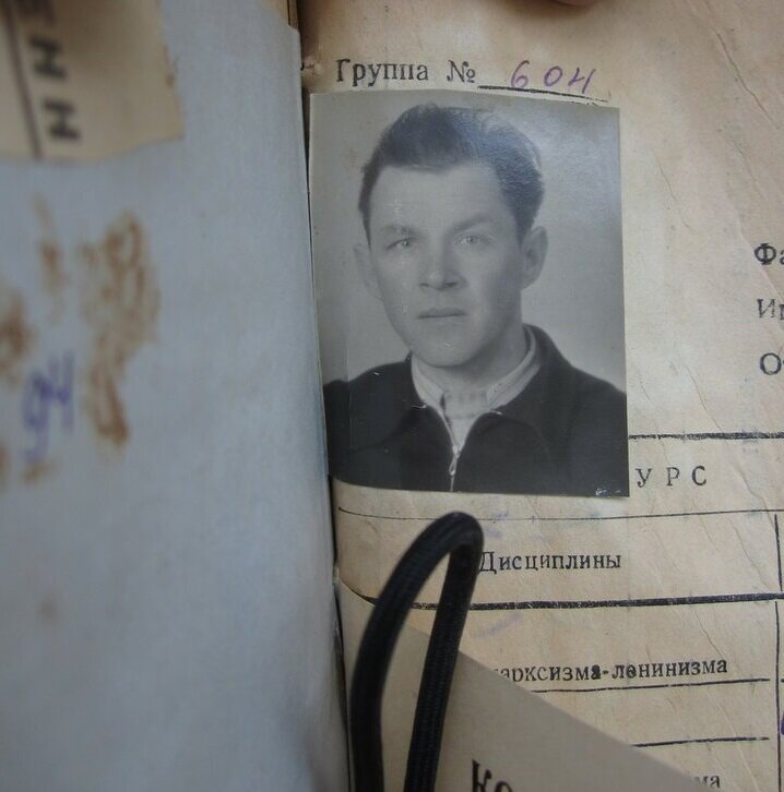 Студент Возрождённый Б.А.