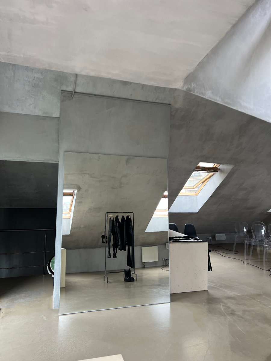 Напольное зеркало в алюминиевой раме 160х220 