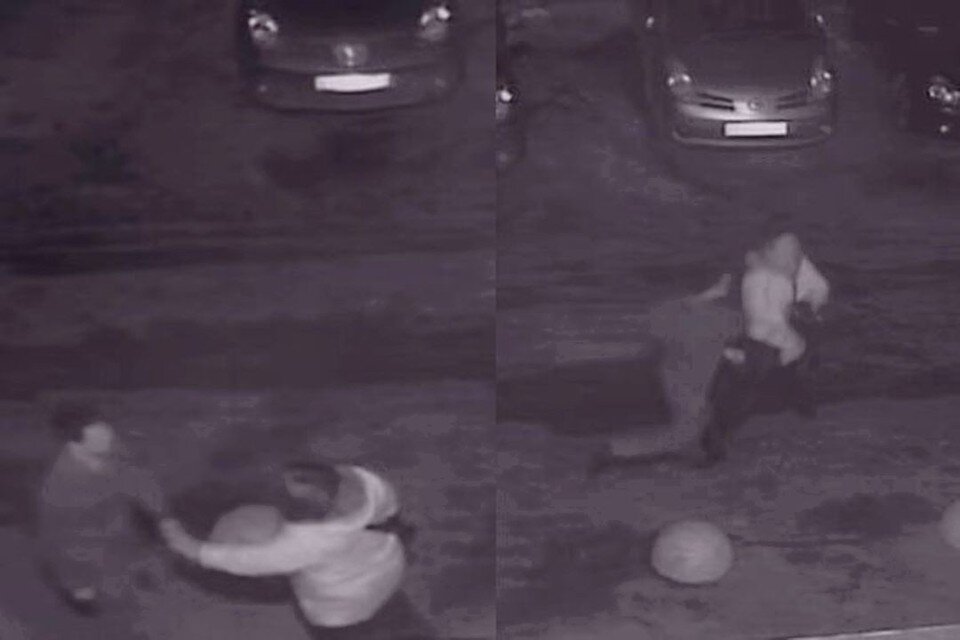 Соседка избила соседку