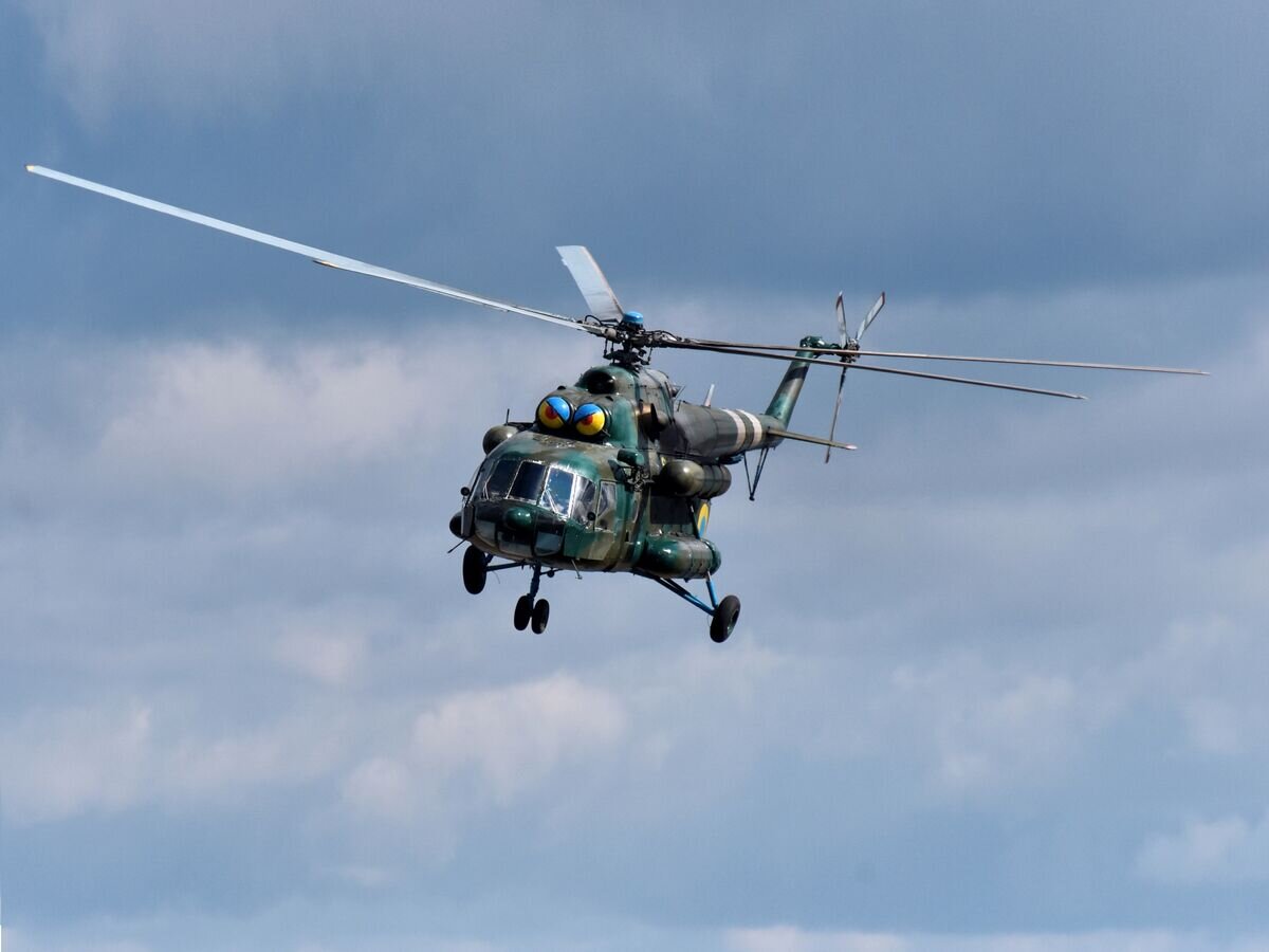    Вертолет Ми-8 ВВС Украины© РИА Новости / Стрингер