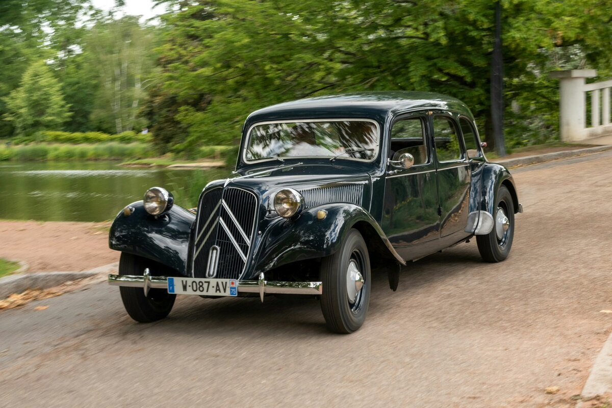 Citroën Traction Avant (1934-1957)