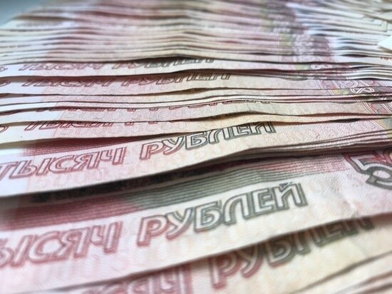 Череповчанка, сломавшая ногу на льду, взыскала с ТСЖ 500 тысяч рублей