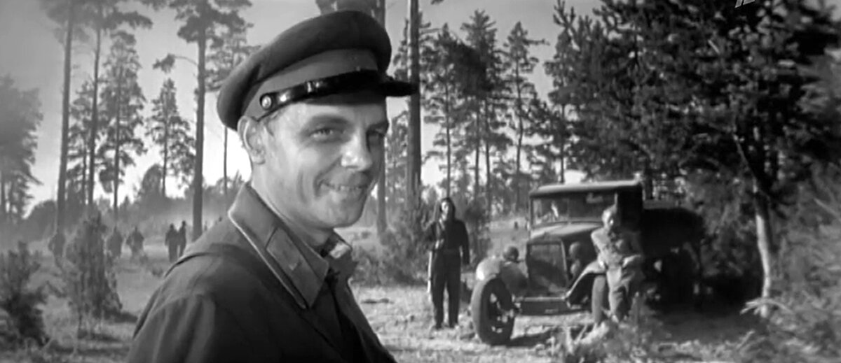 Кадр из кинофильма "Живые и мертвые", 1963 г., режиссер и сценарист Александр Столпер (скриншот)