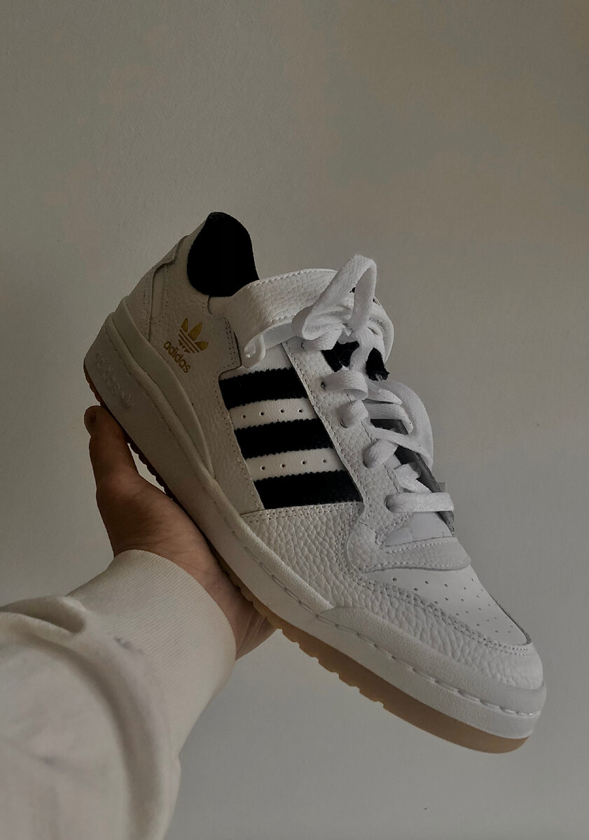 Adidas store low forum