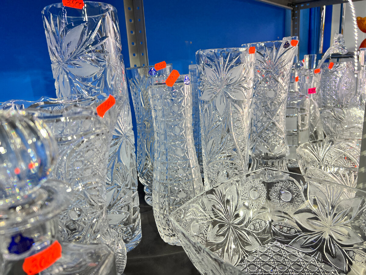 Кадры из сериала хрустальный 2021. Хрустальный сериал сергей смирнов. Хрустальный на основе каких реальных. Хрустальный сериал 2021. Антон васильев сериалы 2021.