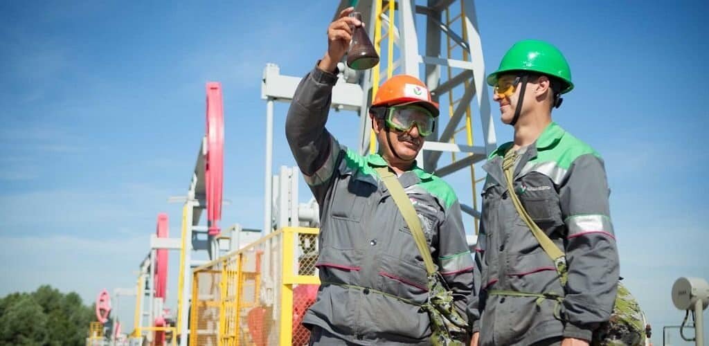 http://интересный.com/wp-content/uploads/2019/03/samye-opasnye-professii3-1024x500.jpg