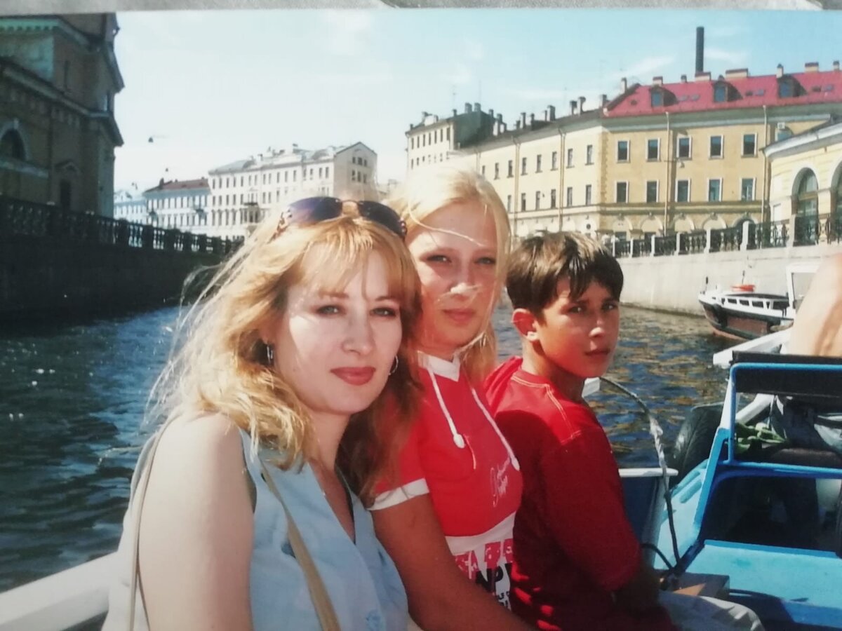 С сыном и племянницей. Фото автора.