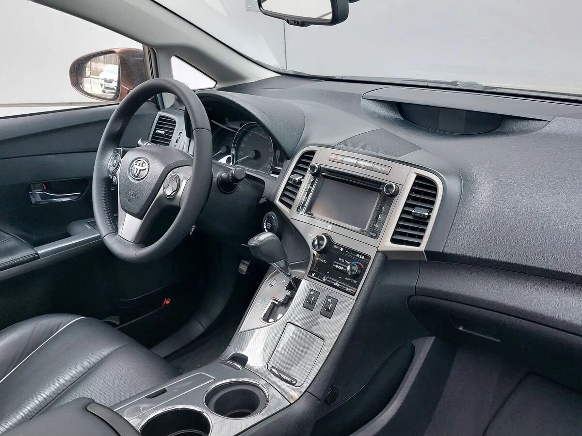 Интерьер модели.