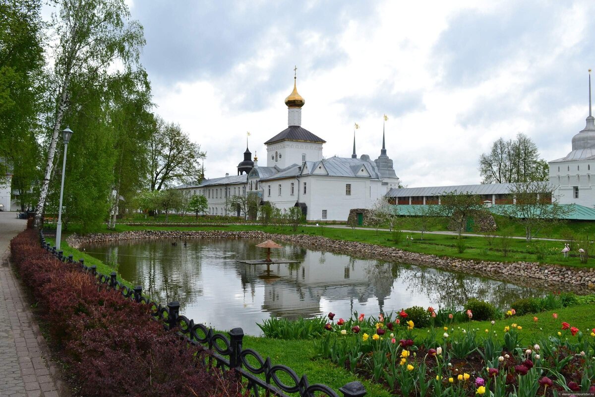 Введенский собор Толга