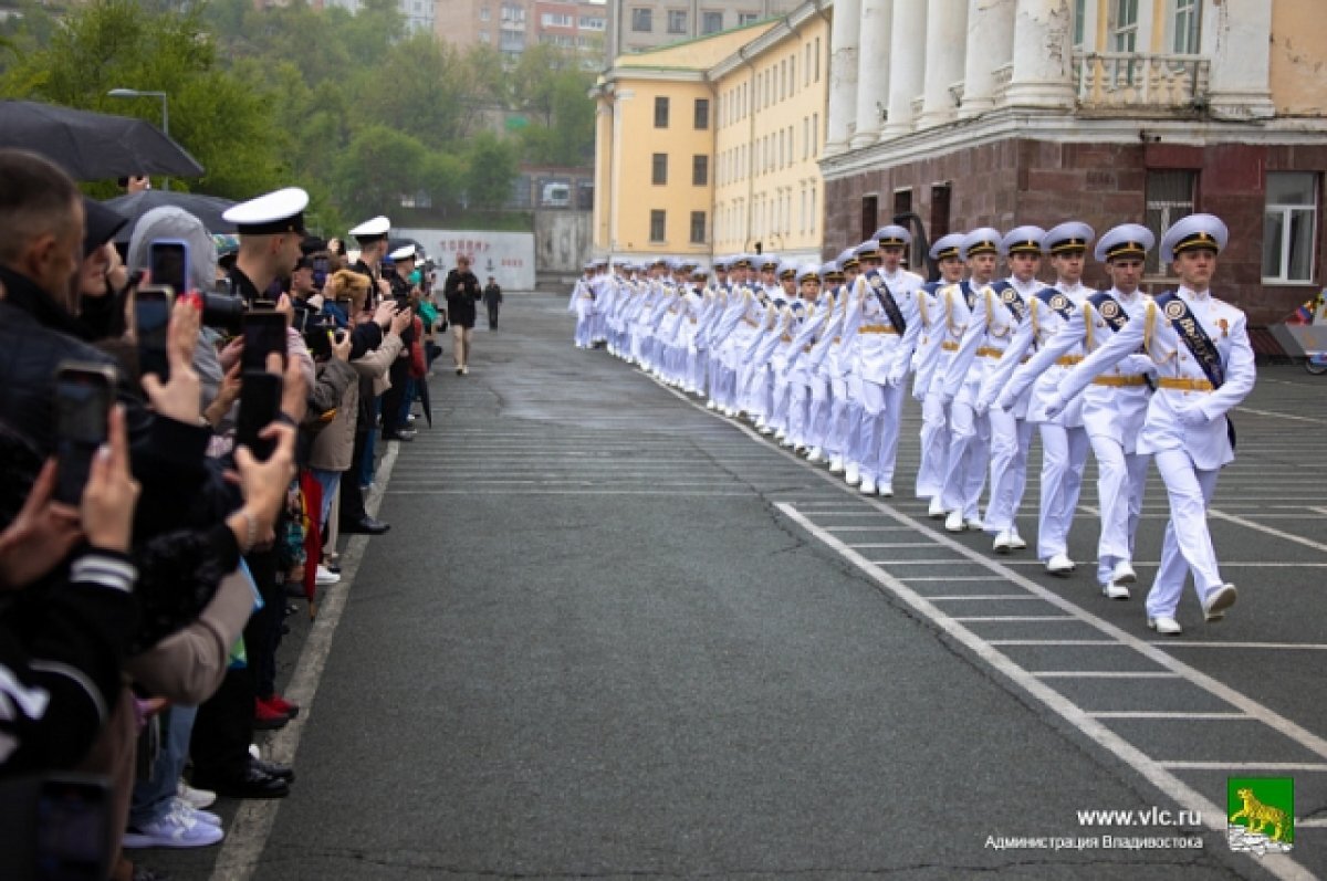    Нахимовское училище во Владивостоке отмечает первый юбилей